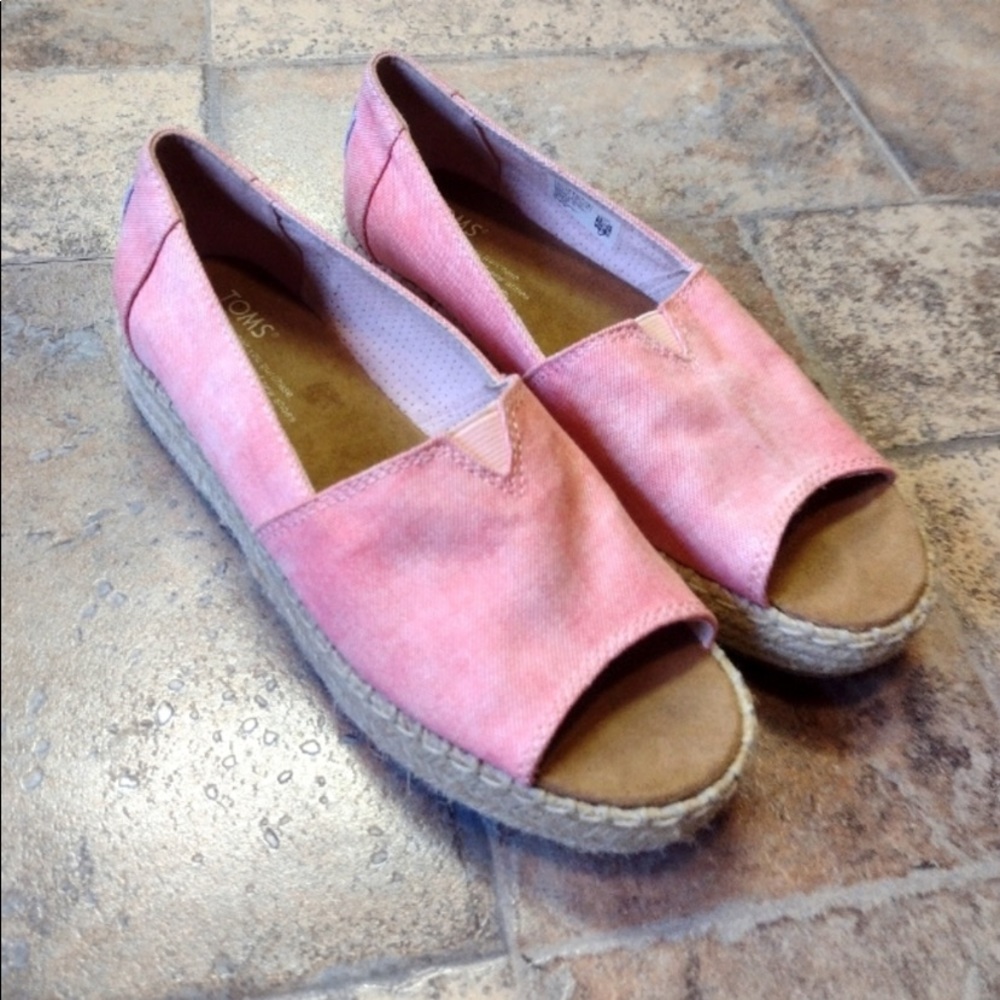 Toms Alpargata open toe espadrilles size 6